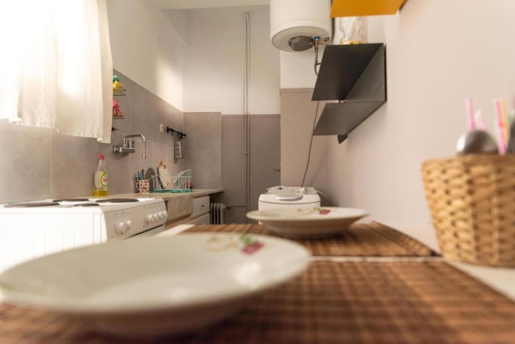 אתונה Nice Apartment Near City Center מראה חיצוני תמונה
