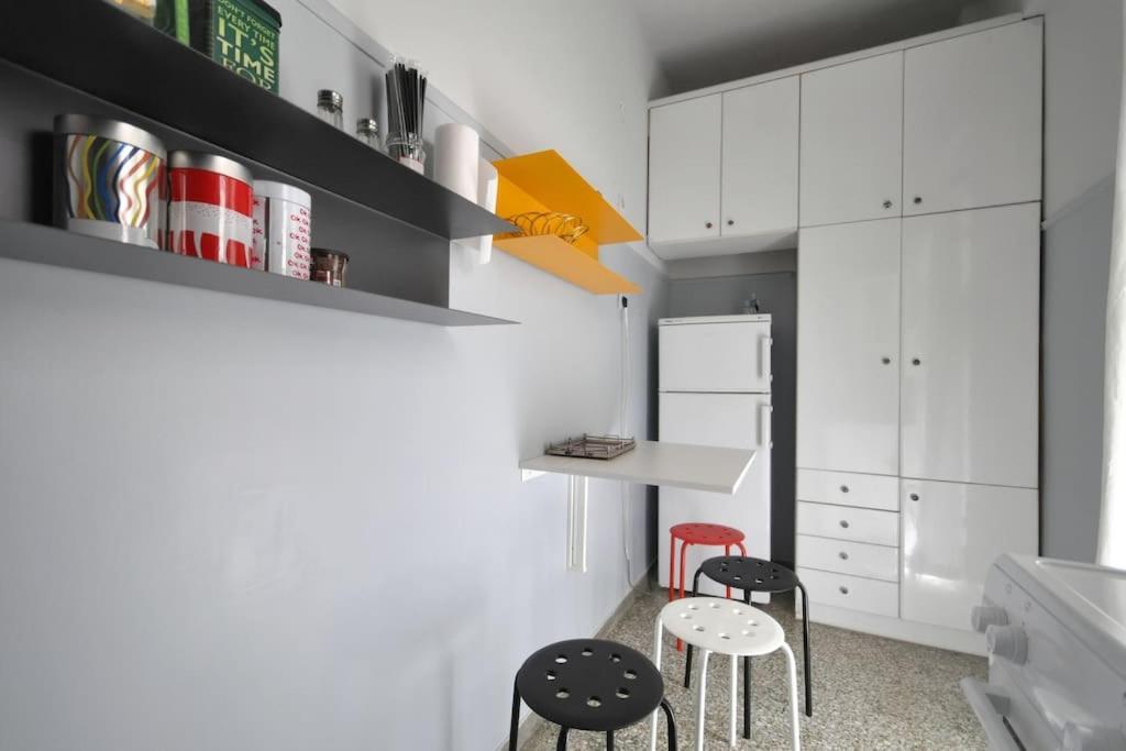 אתונה Nice Apartment Near City Center מראה חיצוני תמונה